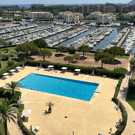 Appartement T3 De Standing Vue Mer Et Marina Mandelieu-la-Napoule Exterior foto